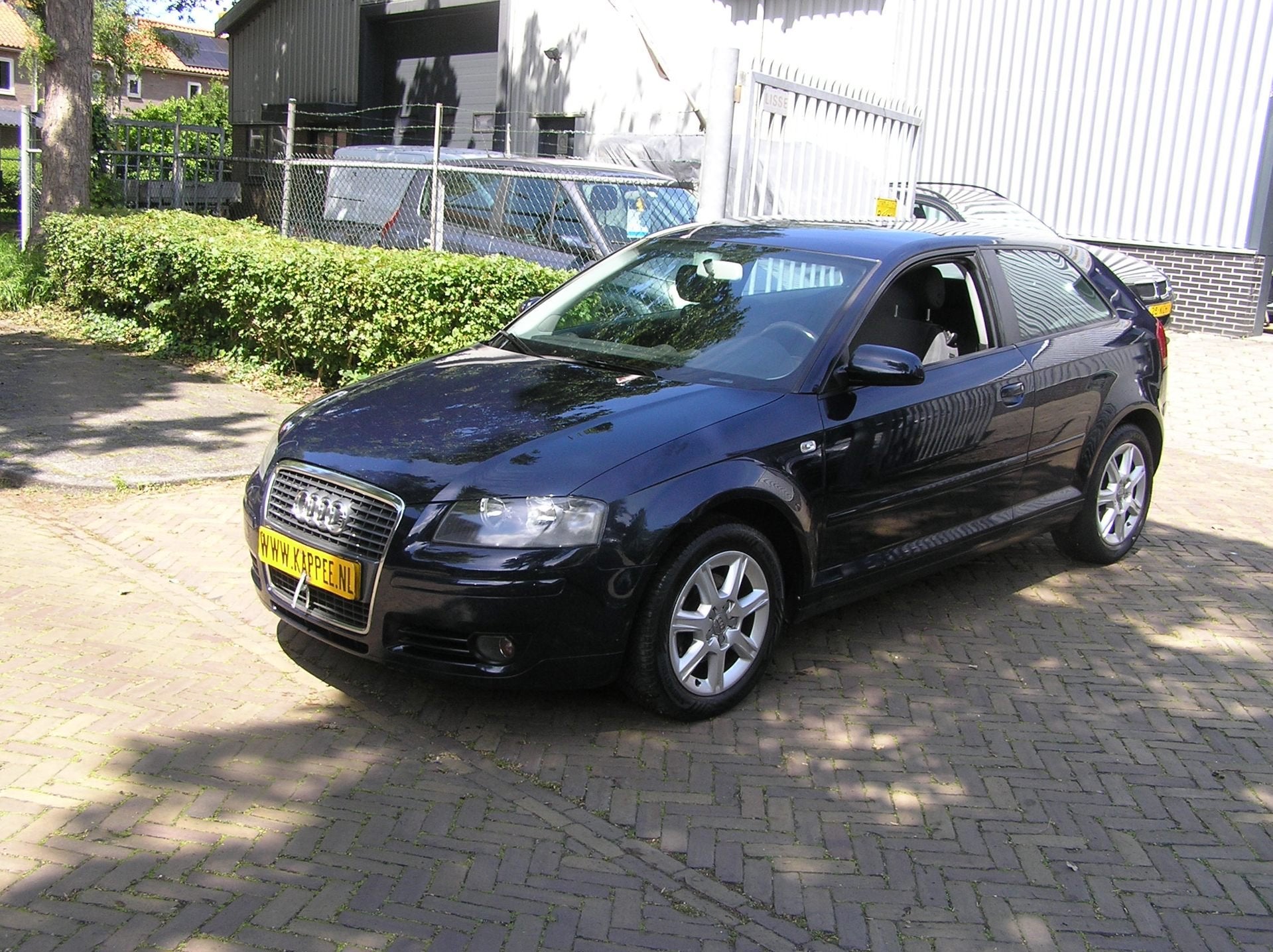 Audi A3 1.6 FSI Attraction nap pas airco nieuwe apk, Auto's, Voorwielaandrijving, Gebruikt, Blauw, 116 pk