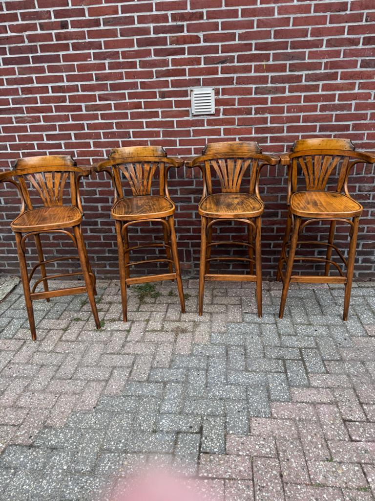 Set van 4 vintage bistro krukken retro thonet barkrukken, Huis en Inrichting, Ophalen, Zo goed als nieuw, 90 cm of meer, 4 krukken