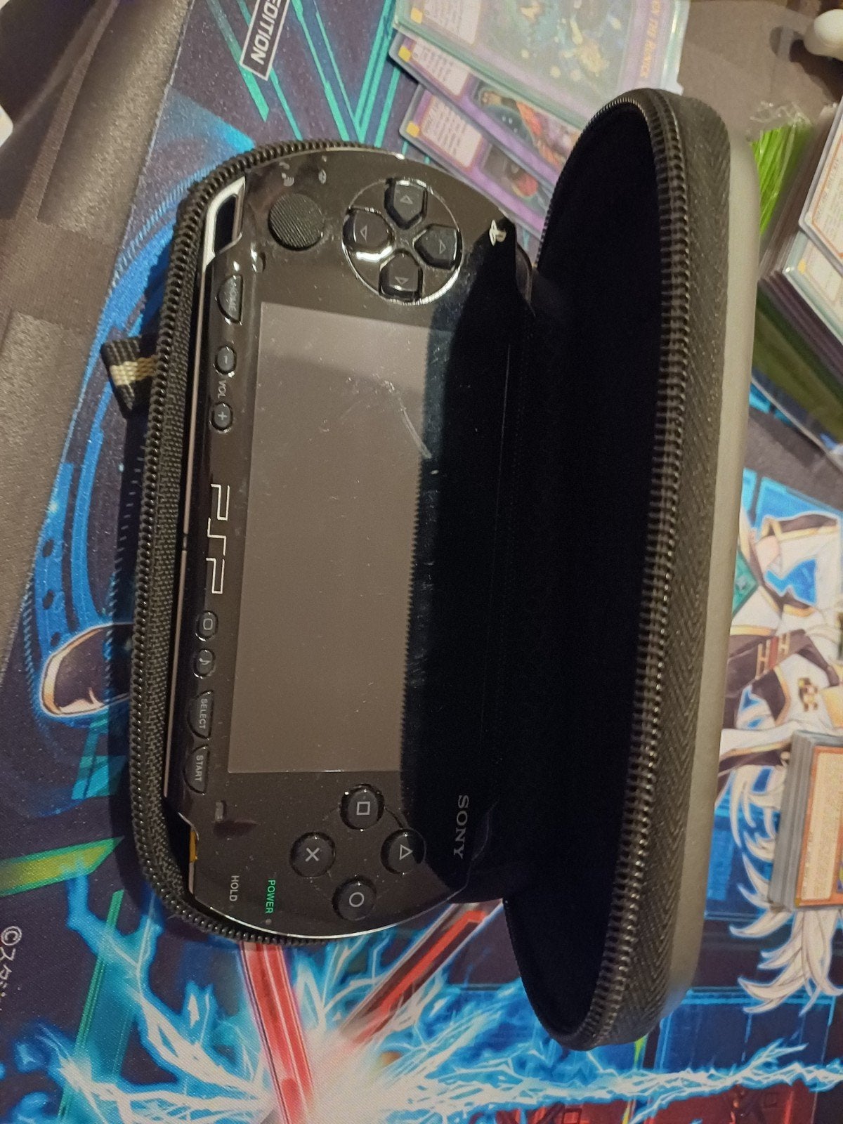 PSP 1000 + hoesje + 3games, Spelcomputers en Games, Spelcomputers | Sony PSP, Ophalen of Verzenden, Gebruikt, Met games, PSP Slim