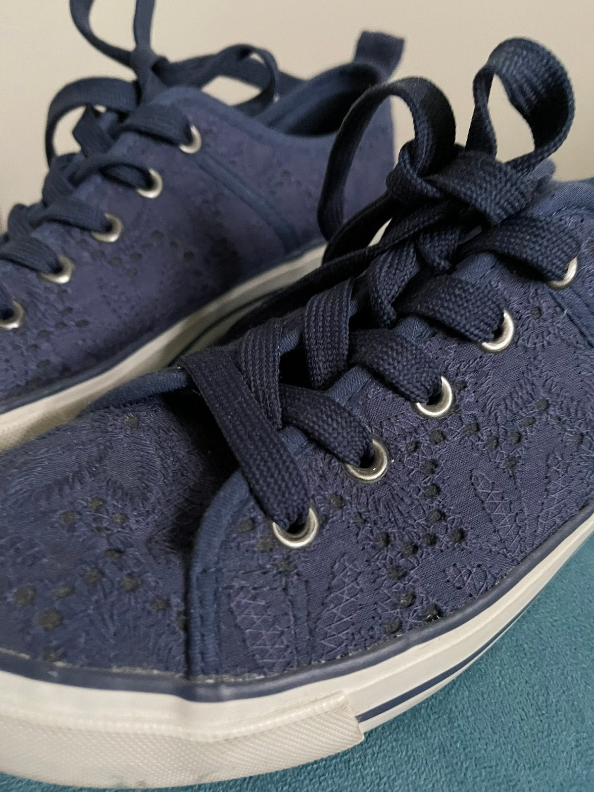 Blauwe gympen maat 37, Ophalen of Verzenden, Zo goed als nieuw, Blauw, Sneakers of Gympen