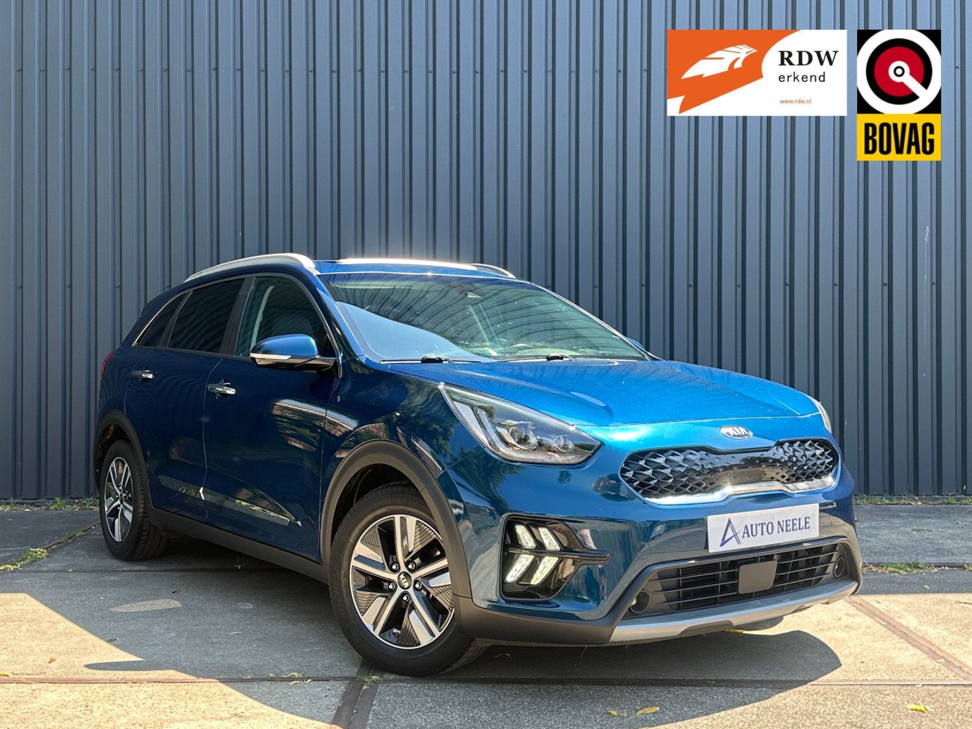 Kia Niro 1.6 GDi PHEV Spirit Panoramadak, Trekhaak, JBL, Auto's, Dealer onderhouden, Gebruikt, Zwart, Blauw