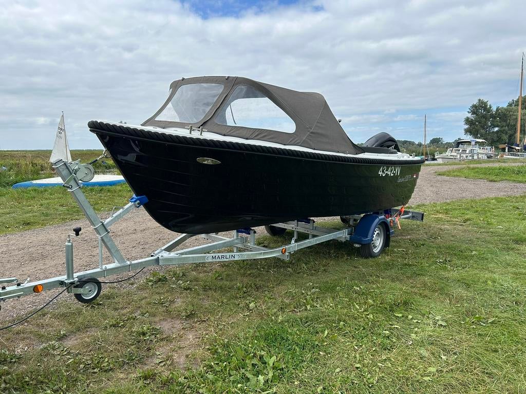 Corsiva 520 new age, Ophalen, Zo goed als nieuw, 30 tot 50 pk, 3 tot 6 meter