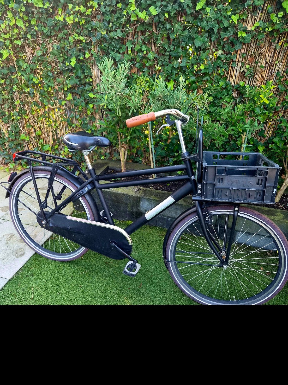 Zwarte transportfiets met voordrager en krat 26 inch, Overige merken, Terugtraprem, Ophalen of Verzenden, 53 tot 56 cm