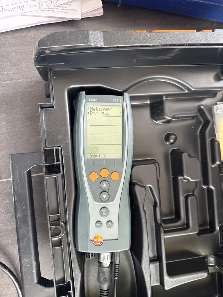 Testo 327-1 Rookgasanalyseapparaat met nieuwe accu, Ophalen of Verzenden, Gebruikt, Overige meters