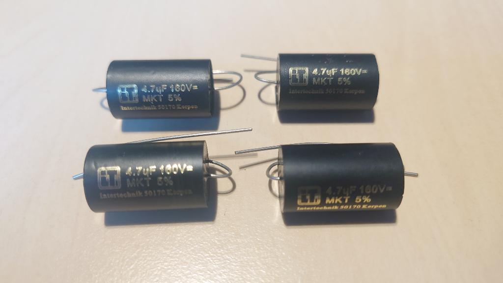 Condensators Intertechnik 4,7 / 160, Ophalen of Verzenden, Zo goed als nieuw