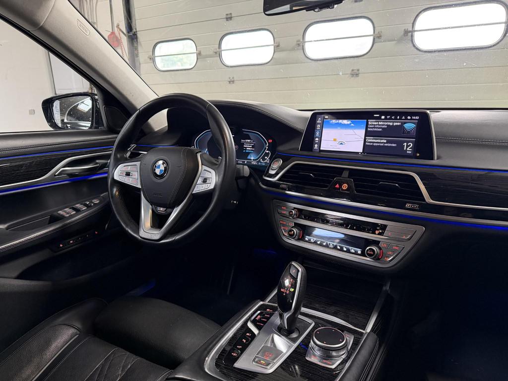 BMW 7-serie 745Le xDrive High Executive | TV Schermen | Pano, Auto's, BMW, Gebruikt, Euro 6, 394 pk, Zwart
