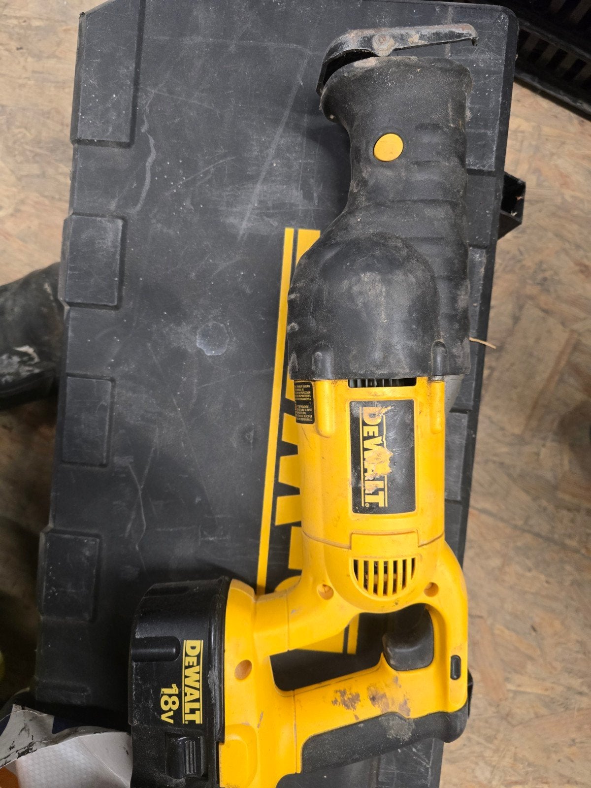 Dewalt DC385 18V Reciprozaag - Gebruikt