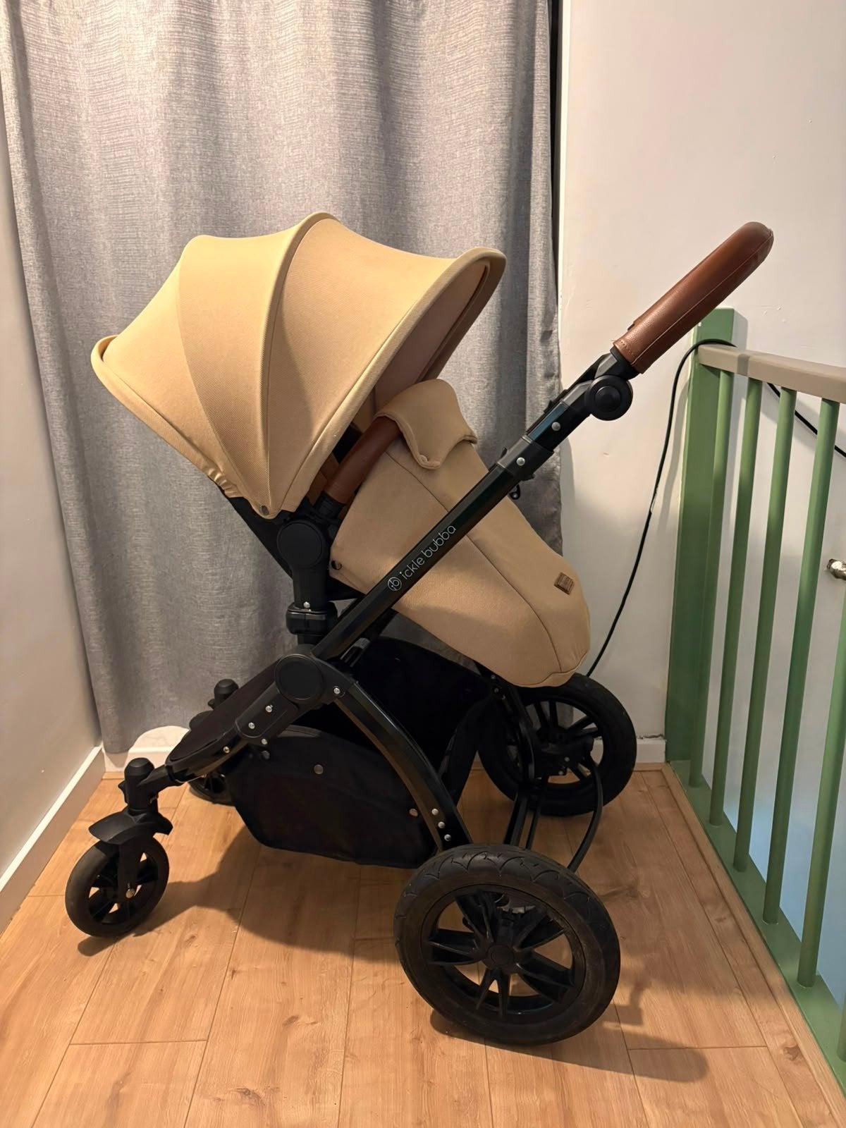 Kinderwagen IckleBubba, Verstelbare duwstang, Zo goed als nieuw, Ophalen, Kinderwagen