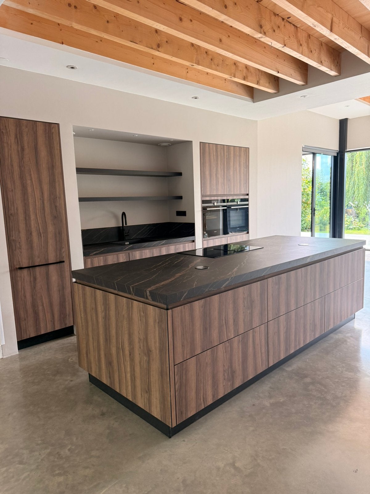Complete luxe eiland keuken 2021 Siemens - ZGAN - showroom, Ophalen, Zo goed als nieuw, Overige materialen