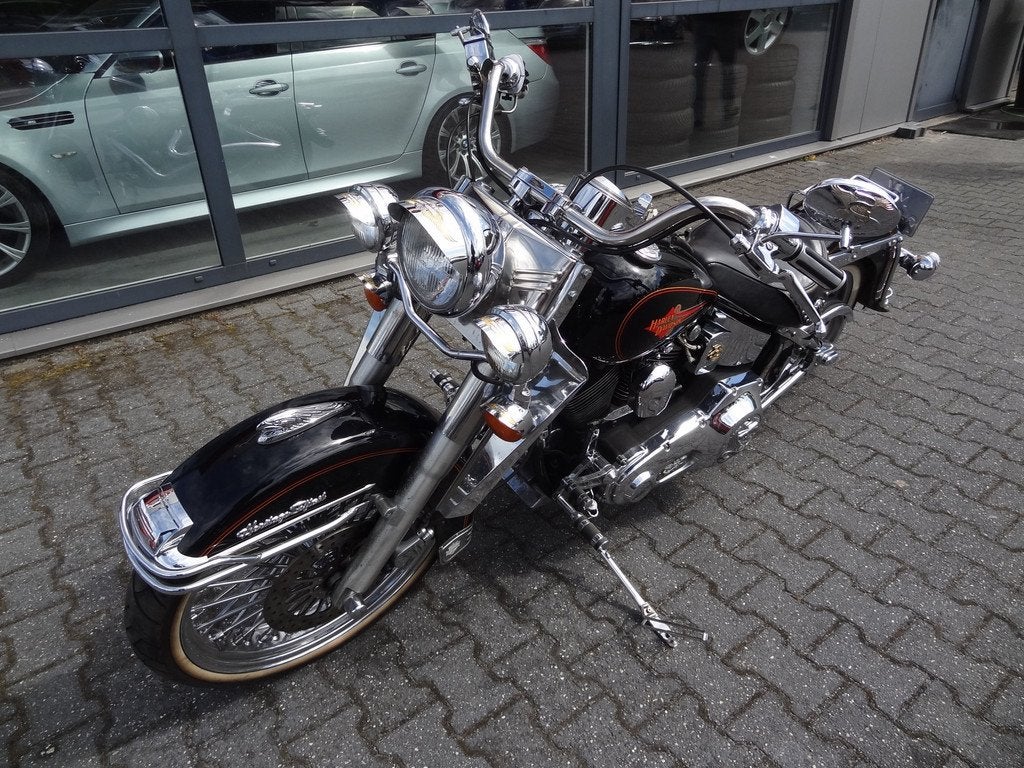 Harley-Davidson FLSTC Heritage Softtail Classic (bj 1995), Motoren, Motoren | Oldtimers, Bijlsma Auto's, 1340 cc, Zoom 25
9231DX  SURHUISTERVEEN, NL