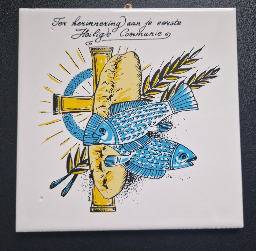 Tegel Eerste Heilige Communie, Ophalen