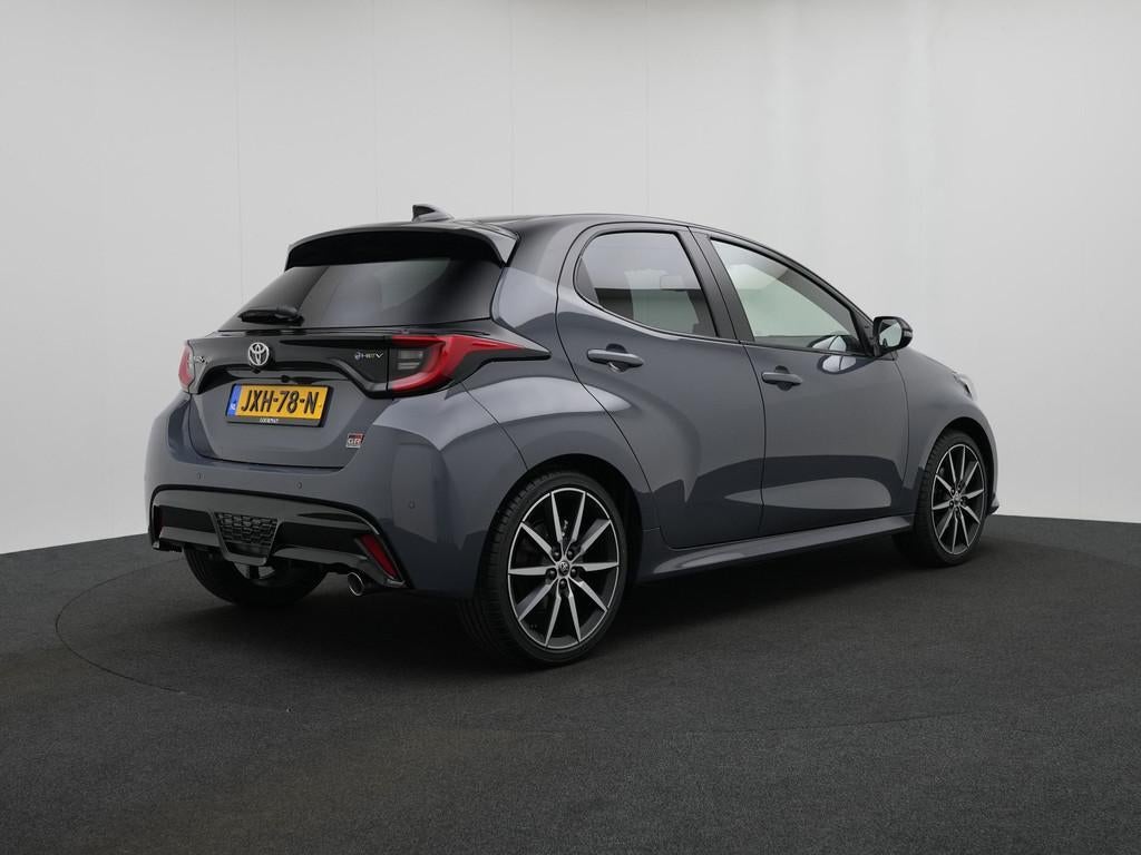 Toyota Yaris 1.5 Hybrid 130 PK GR SPORT *DEMO* | GR-Sport Pl, Auto's, 12 maanden, 450 kg, 23 km/l, Bedrijf
