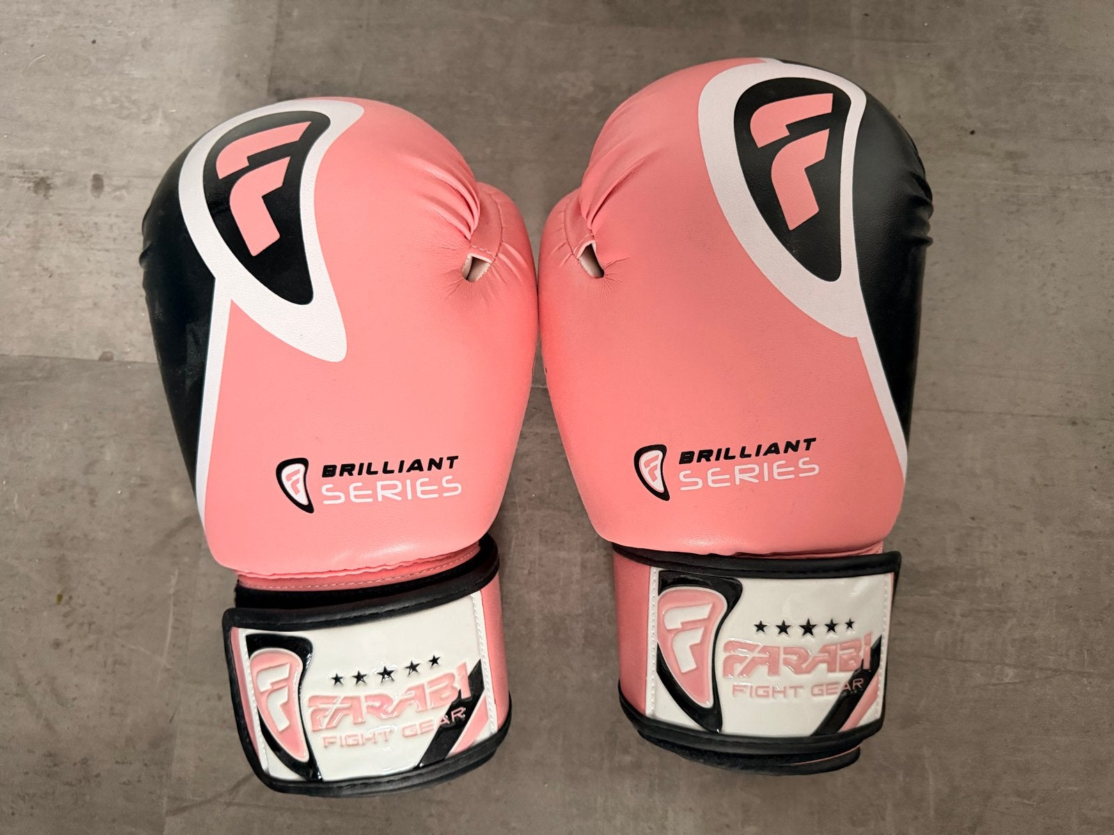 Nieuwe roze dames bokshandschoenen - Nooit gebruikt, Ophalen of Verzenden, Nieuw, Bokshandschoenen