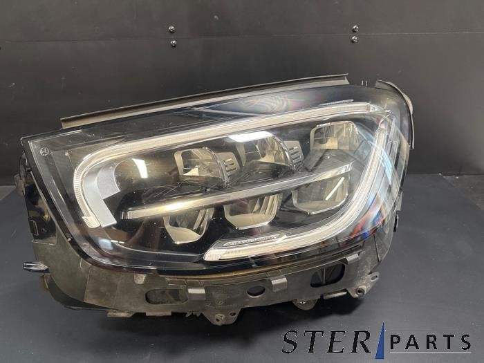 Koplamp links van een Mercedes GLC-Klasse, Gebruikt, -, Ophalen of Verzenden, -