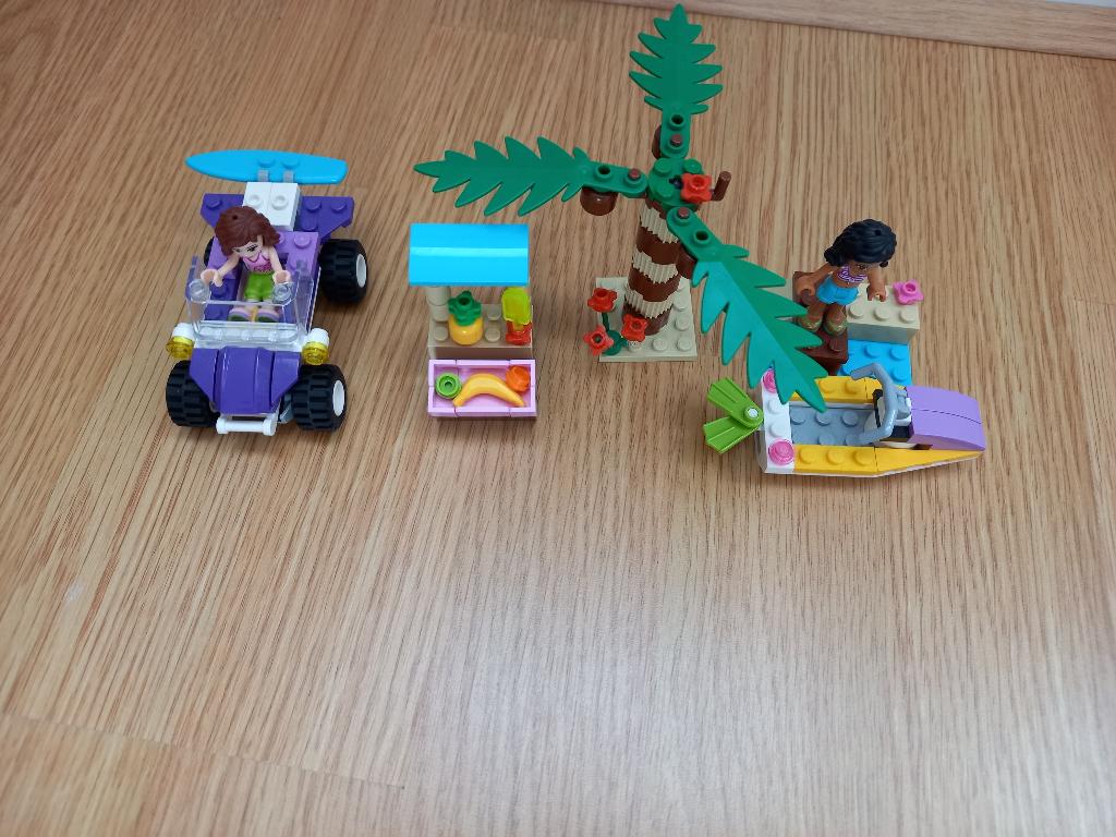 Lego friends 41000, plezier op het water + strandauto, Lego, Friends, Ophalen of Verzenden, Zo goed als nieuw