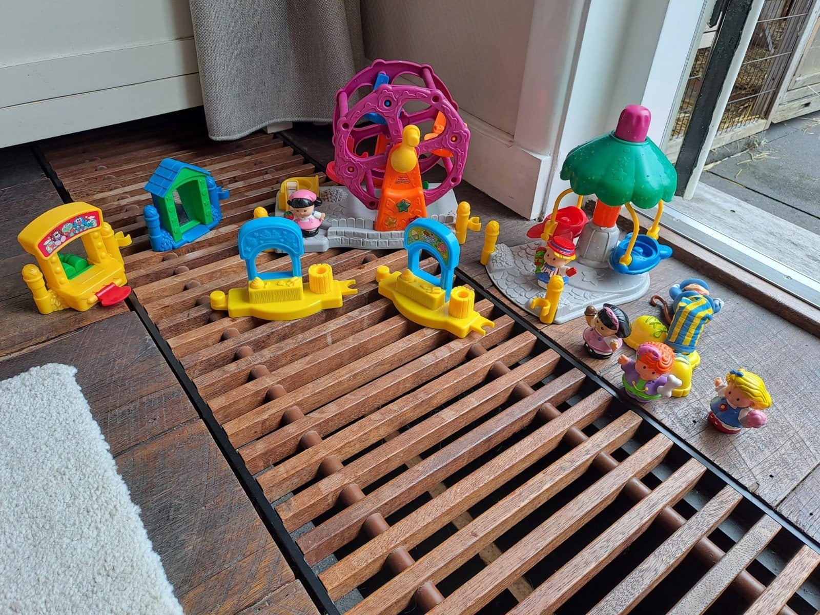 Fisher-Price Little People Kermis Speelset met Figuren, Ophalen, Gebruikt, Jongen of Meisje