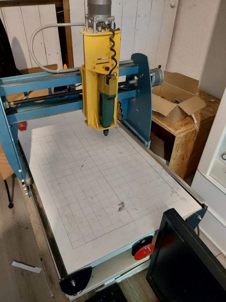 CNC freesmachine, Doe-het-zelf en Verbouw, Ophalen, Gebruikt, Onbekend, Bovenfrees