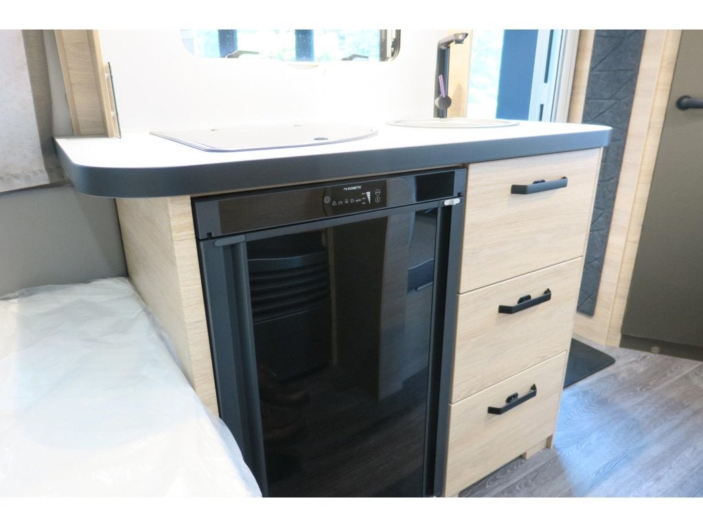 Foto 10 van Weinsberg CaraOne Edition HOT 390 QD