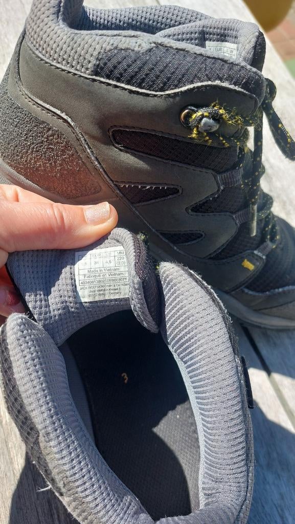 Jongens sportschoenen zwart wit en blauw.maat 36 tot 41 foto, Ophalen, Gebruikt, Schoenen