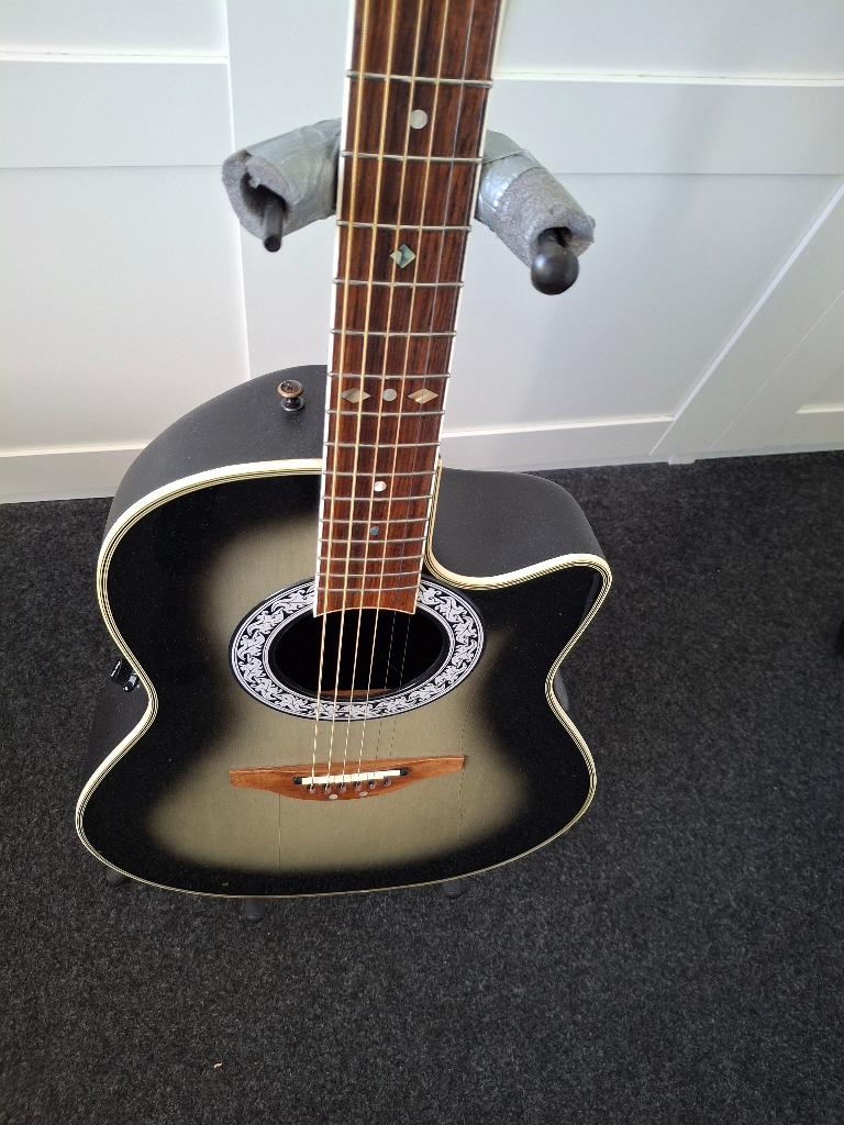 Ruilen, OVATION en LAG, Ophalen, Zo goed als nieuw, Hollow body, Overige merken