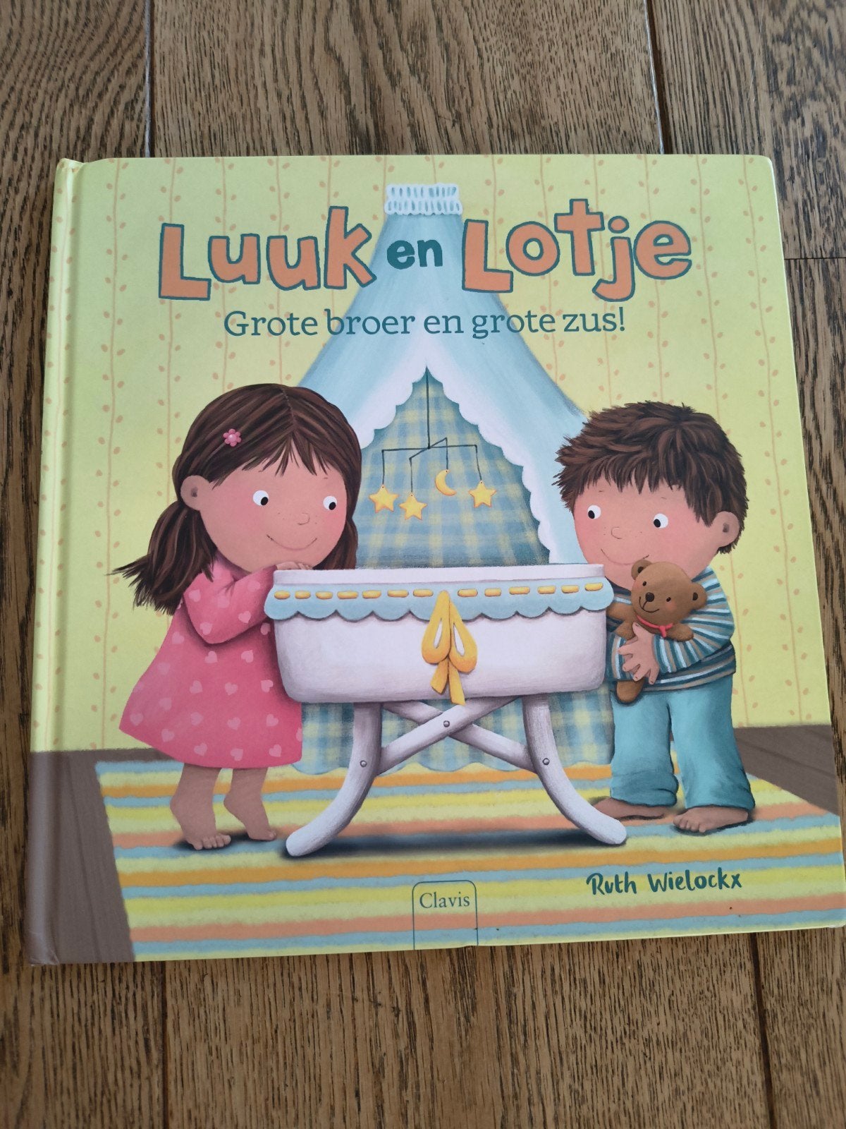 Luuk en Lotje: Grote broer en grote zus! (Ruth Wielockx), Ophalen of Verzenden, Zo goed als nieuw, Ruth Wielockx, 3 tot 4 jaar