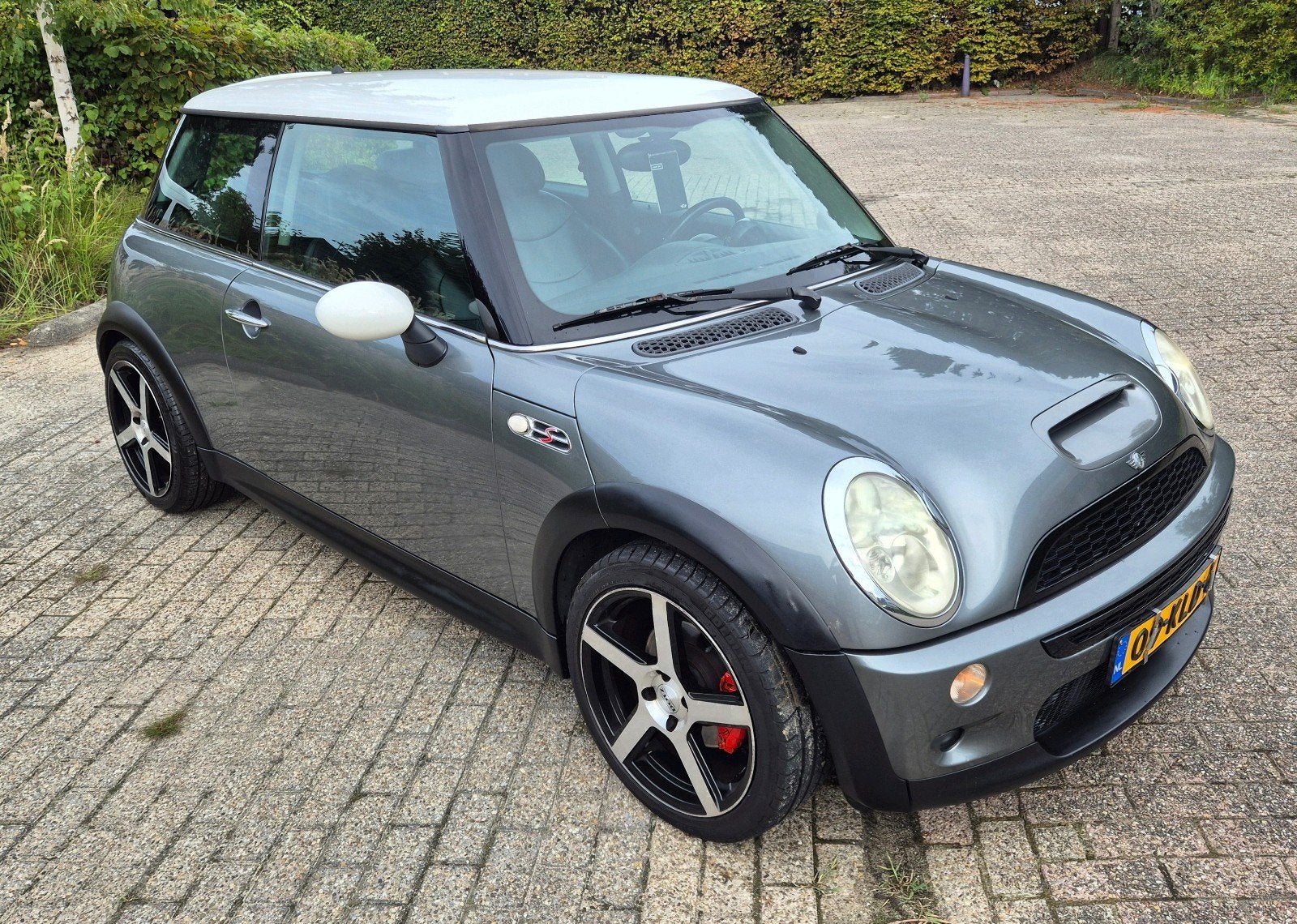 🟢Mini Cooper S 1.6 Milltek/163PK/Xenon/APK✅️, Auto's, Voorwielaandrijving, Zwart, 4 cilinders, 4 stoelen