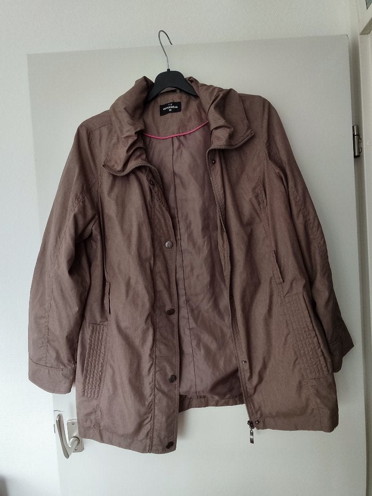 Nieuwe Bruine Zomerparka Met Capuchon En Ceintuur Mt. 44, The Outerwear, Bruin, Maat 42/44 (L), Nieuw