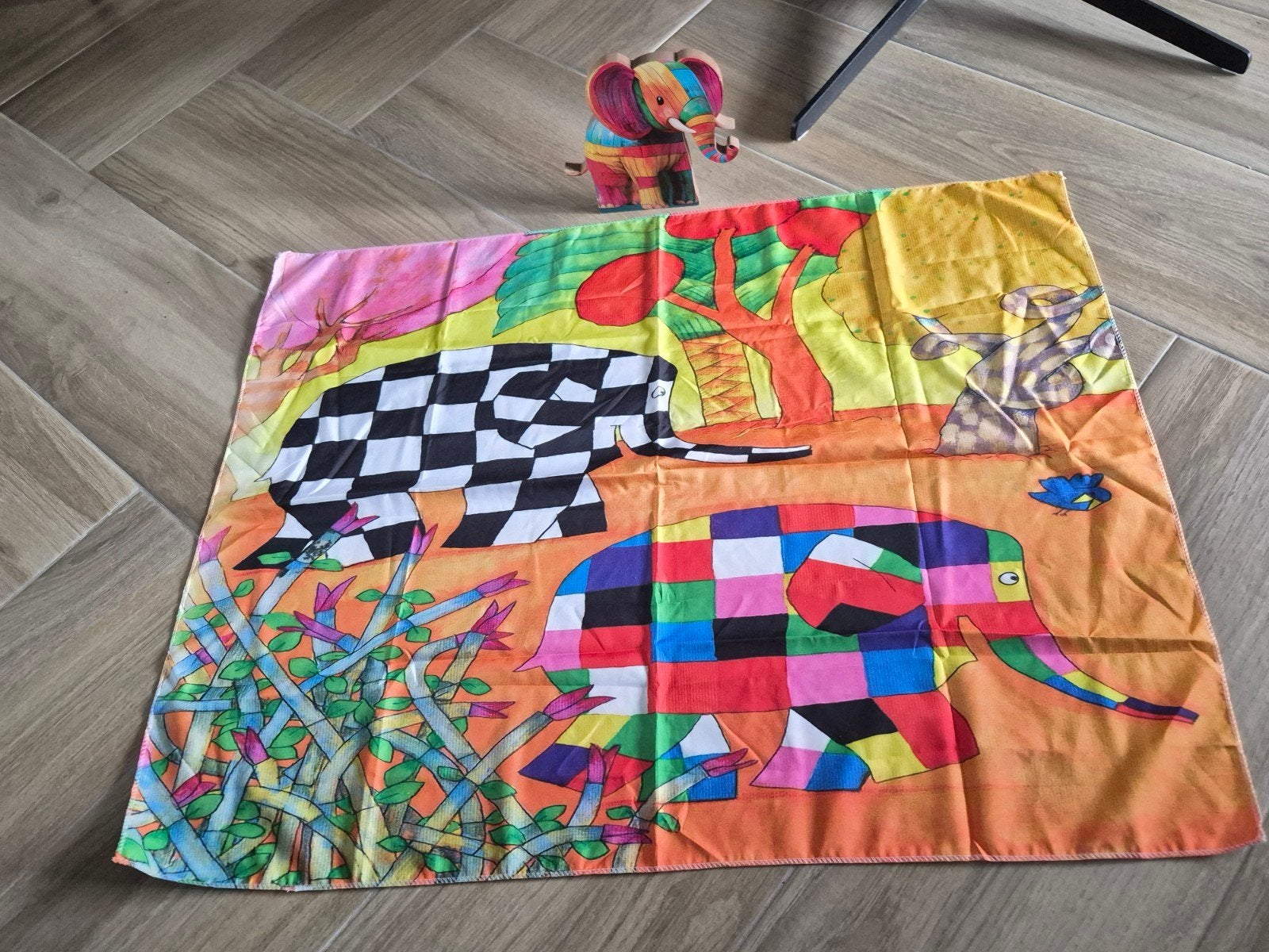 Thema Elmer educatief, Ophalen of Verzenden, Zo goed als nieuw, Wanddecoratie