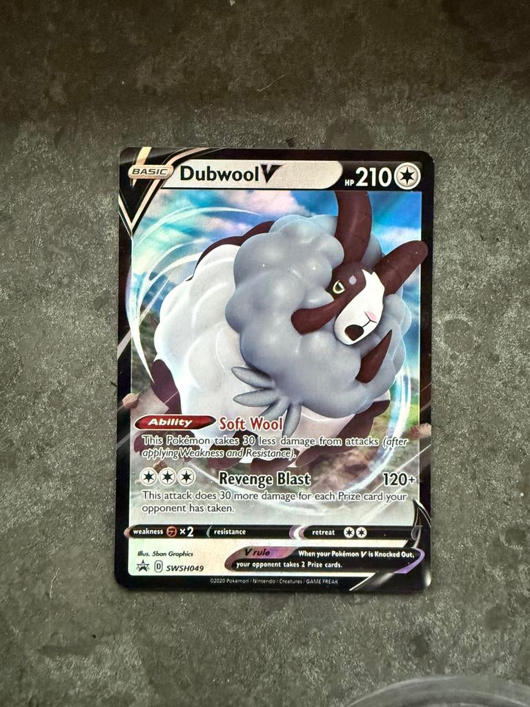 Dubwool V (SWSH 049) Pokémon kaart, Ophalen of Verzenden, Zo goed als nieuw