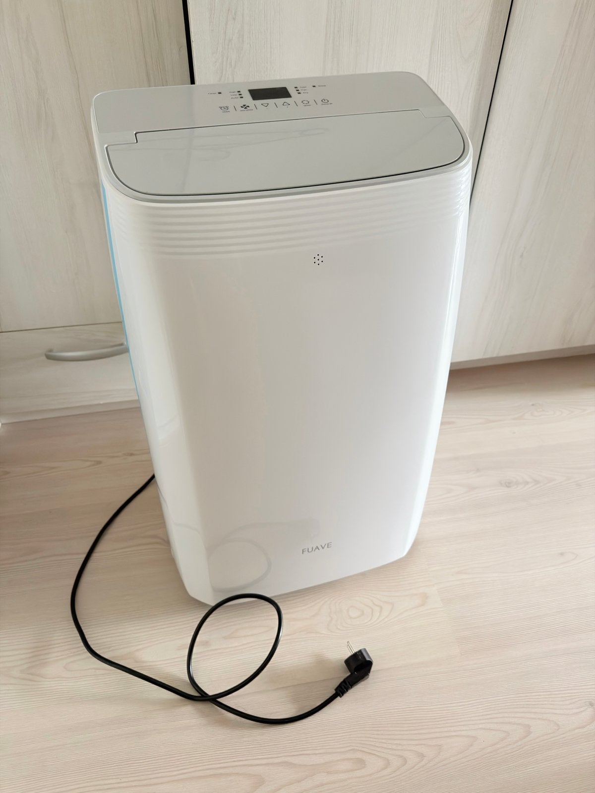 FUAVE Mobiele Airco - Koelen, Ventileren, Ontvochtigen, Ophalen, Minder dan 60 m³, 3 snelheden of meer, Zo goed als nieuw