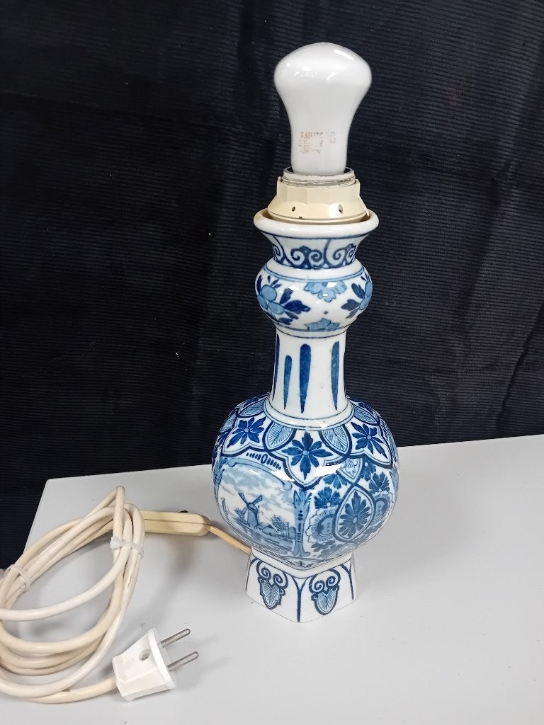 Delfts blauwe lamp elektrisch, Ophalen