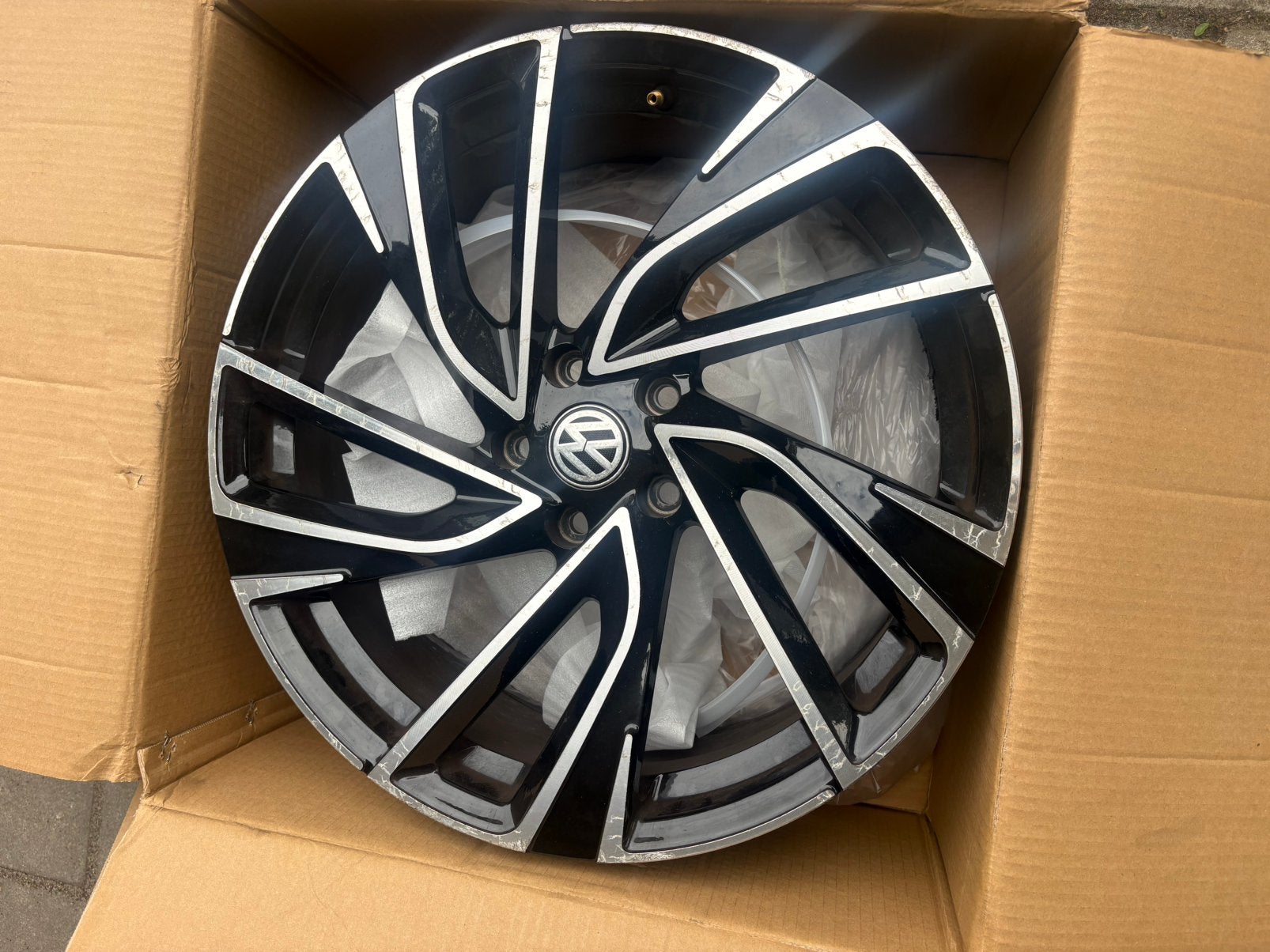 volkswagen Golf 7 8 Cadyy Adelaide Look like 235 35 19 5x112, 19 inch, Gebruikt, Velg(en), Totalcarexpert@hotmail.com