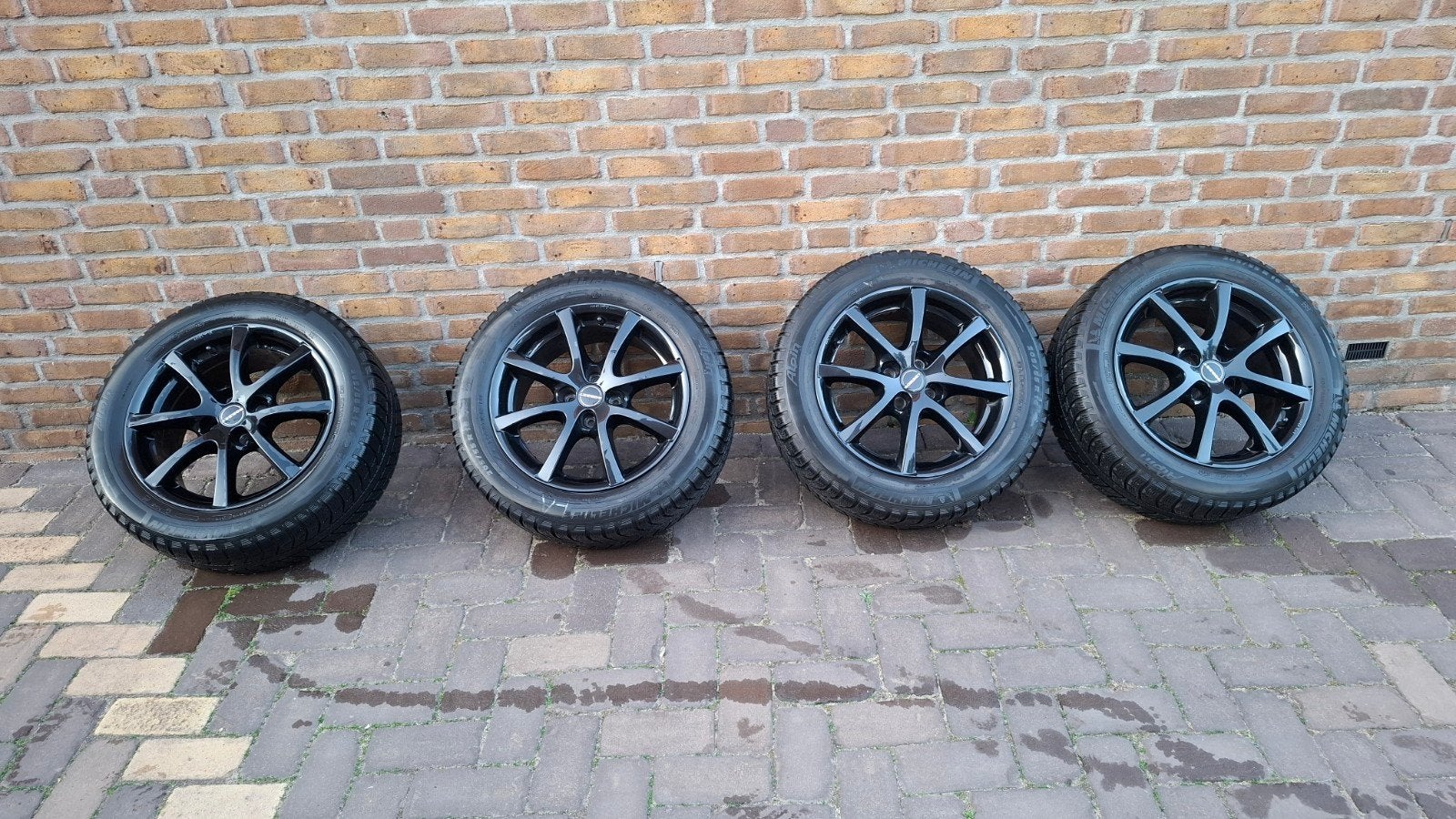 Mooie set 16" Borbet velgen met winterbanden., Ophalen, Gebruikt, 16 inch, Banden en Velgen