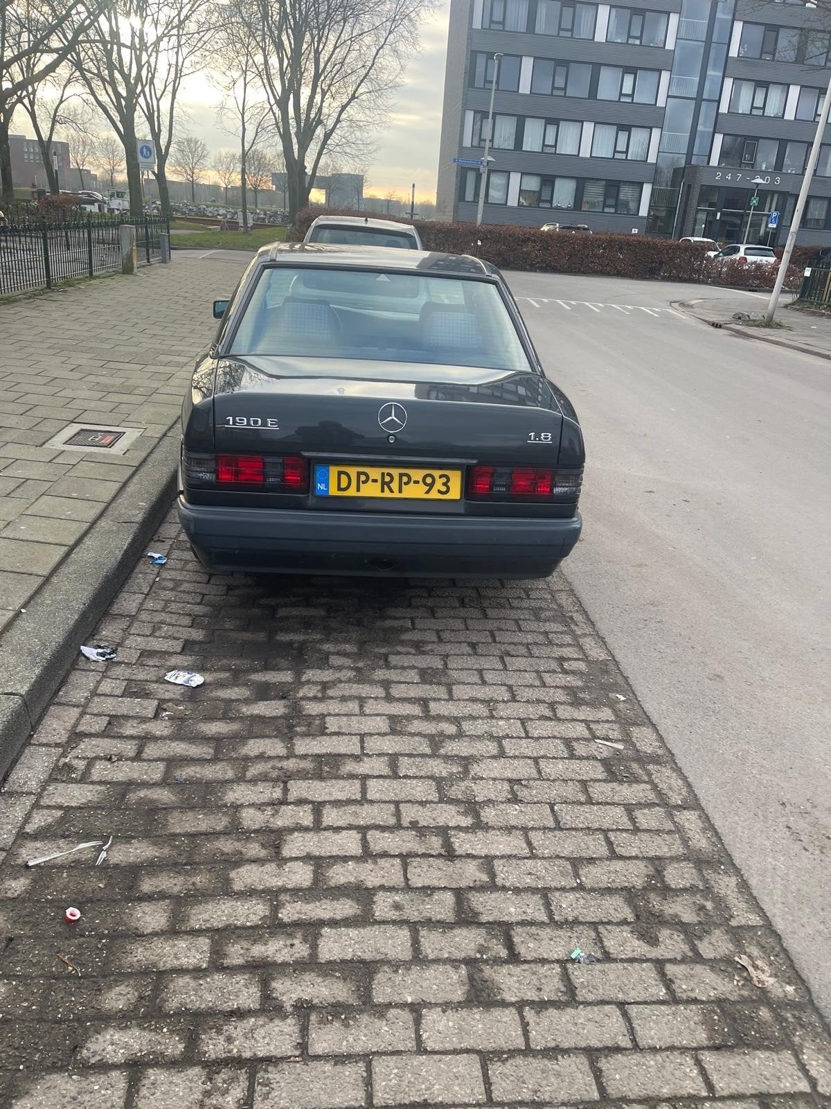 Mercedes-Benz 190-Serie 1.8 E AUT U9 1992 Zwart, foto 6