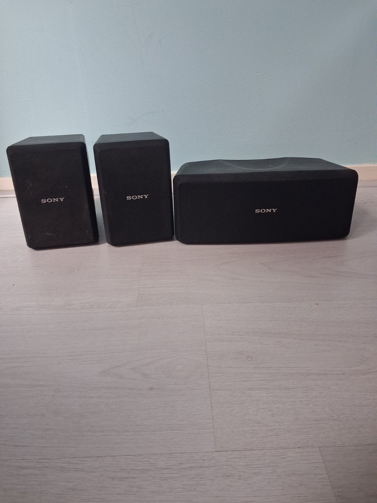 Sony Speakerset - 2 Satelliet speakers en 1 Center speaker, Audio, Tv en Foto, Gebruikt, Speakerset, Ophalen of Verzenden, Sony