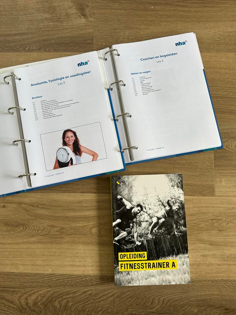 NHA Opleiding Fitnesstrainer A - Compleet Lesmateriaal, Boeken, Ophalen of Verzenden, Zo goed als nieuw