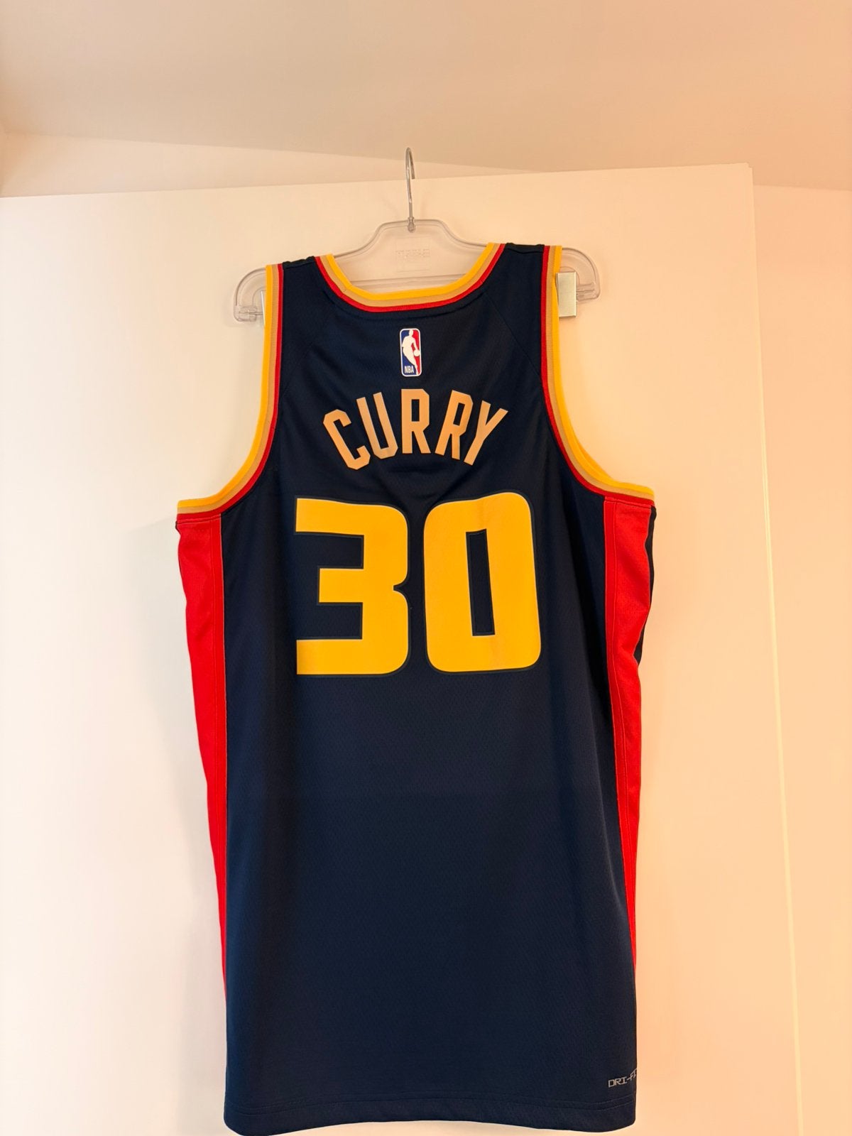NBA Jersey Curry maat L, Sport en Fitness, Ophalen of Verzenden, Zo goed als nieuw, Kleding