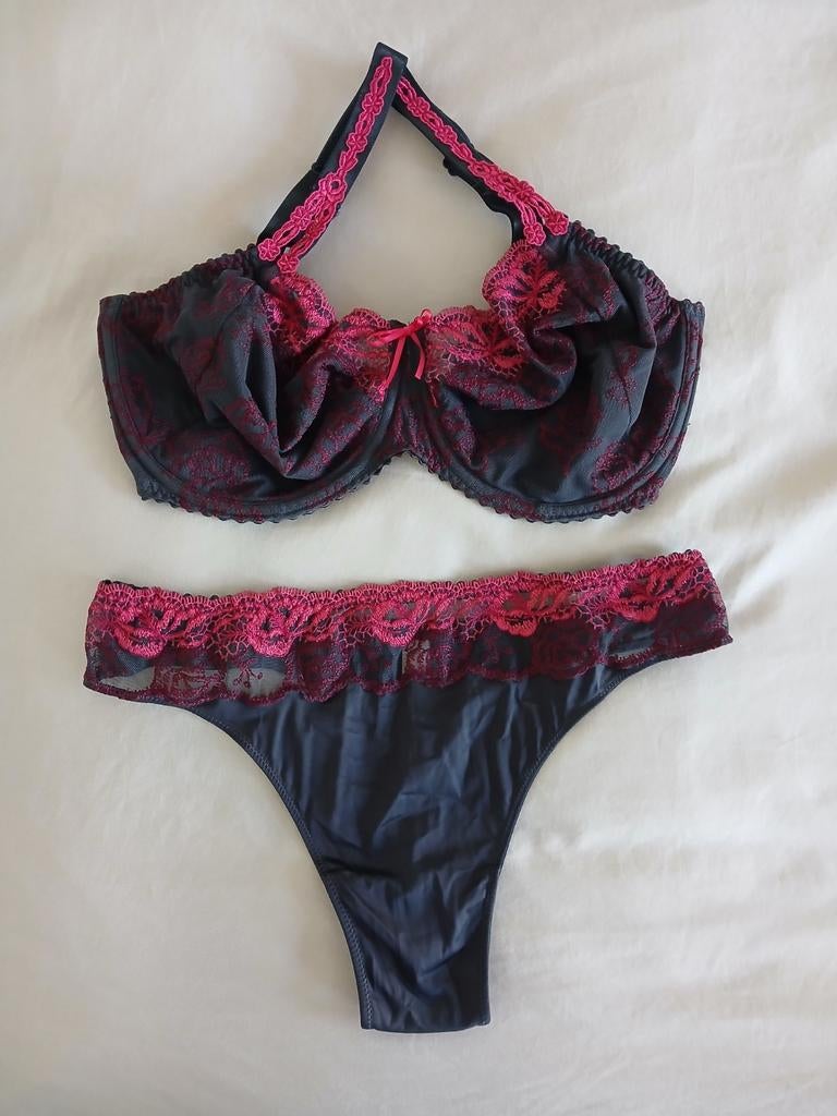 Setje Prima Donna, 75 F en 42, Prima Donna, Ophalen of Verzenden, Grijs, Setje