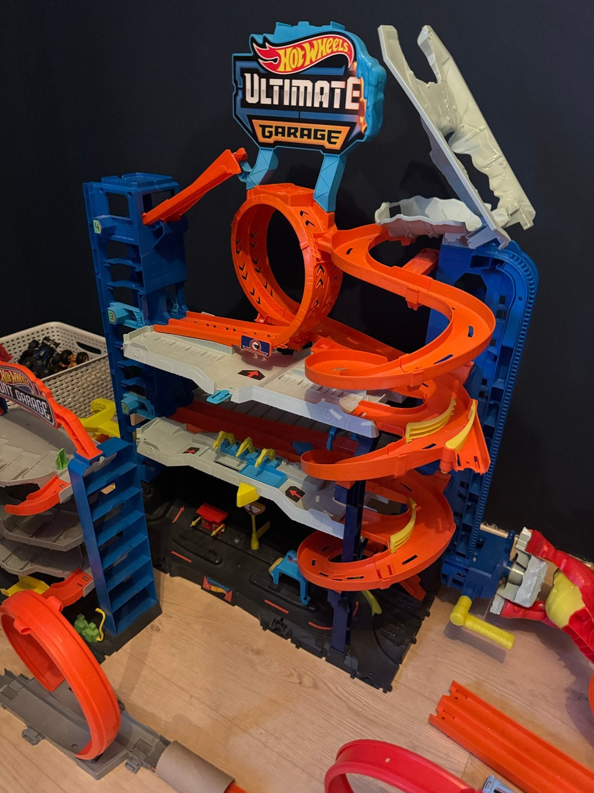 Hot Wheels Ultimate Garage met draak (ultieme garage), Ophalen, Zo goed als nieuw