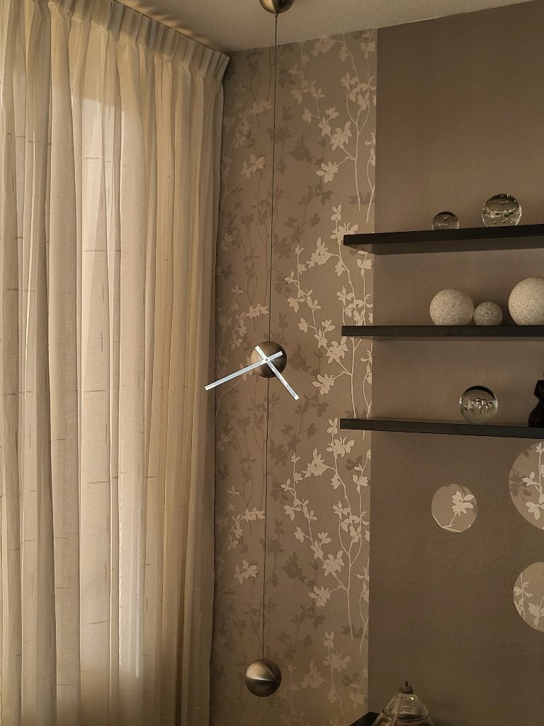 Design klok van draafstaal en RVS, Ophalen, Zo goed als nieuw, Analoog, Overige typen