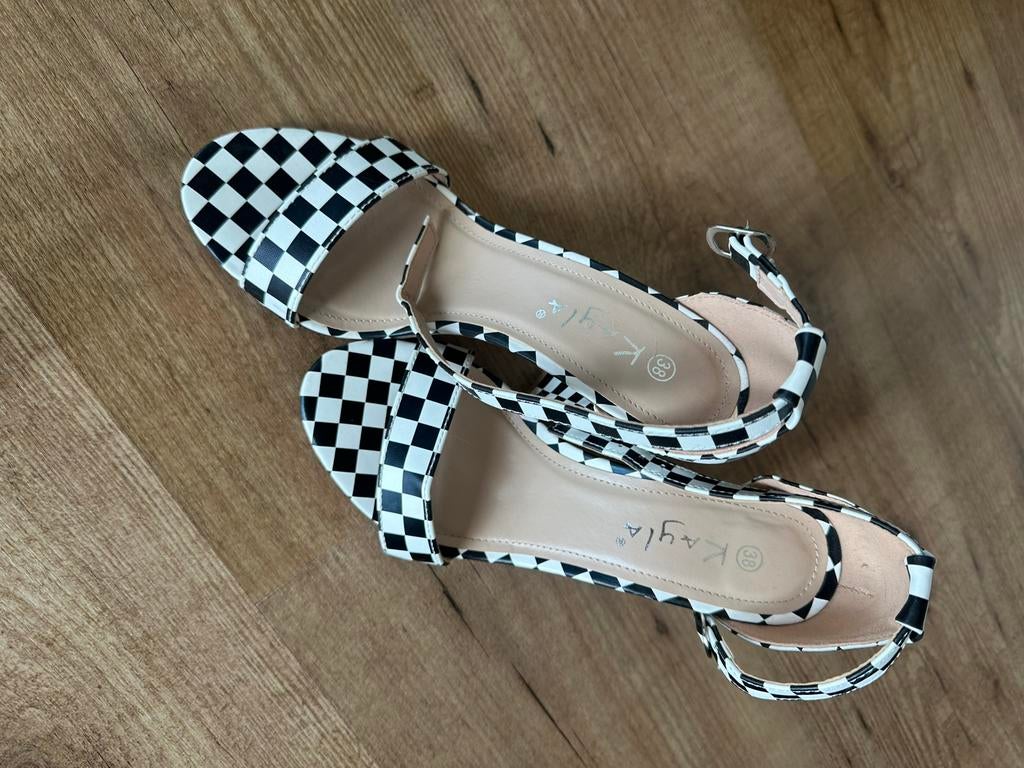 Kayla geblokte hakken maat 38, Ophalen of Verzenden, Zo goed als nieuw, Zwart, Pumps