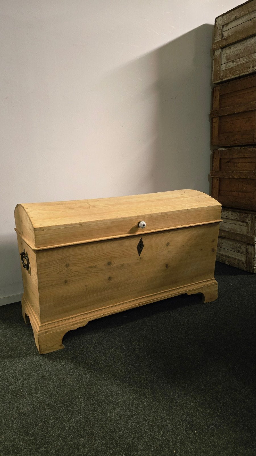 Antieke Grenen Houten Dekenkist Rond uit voorraad leverbaar!, Ophalen of Verzenden