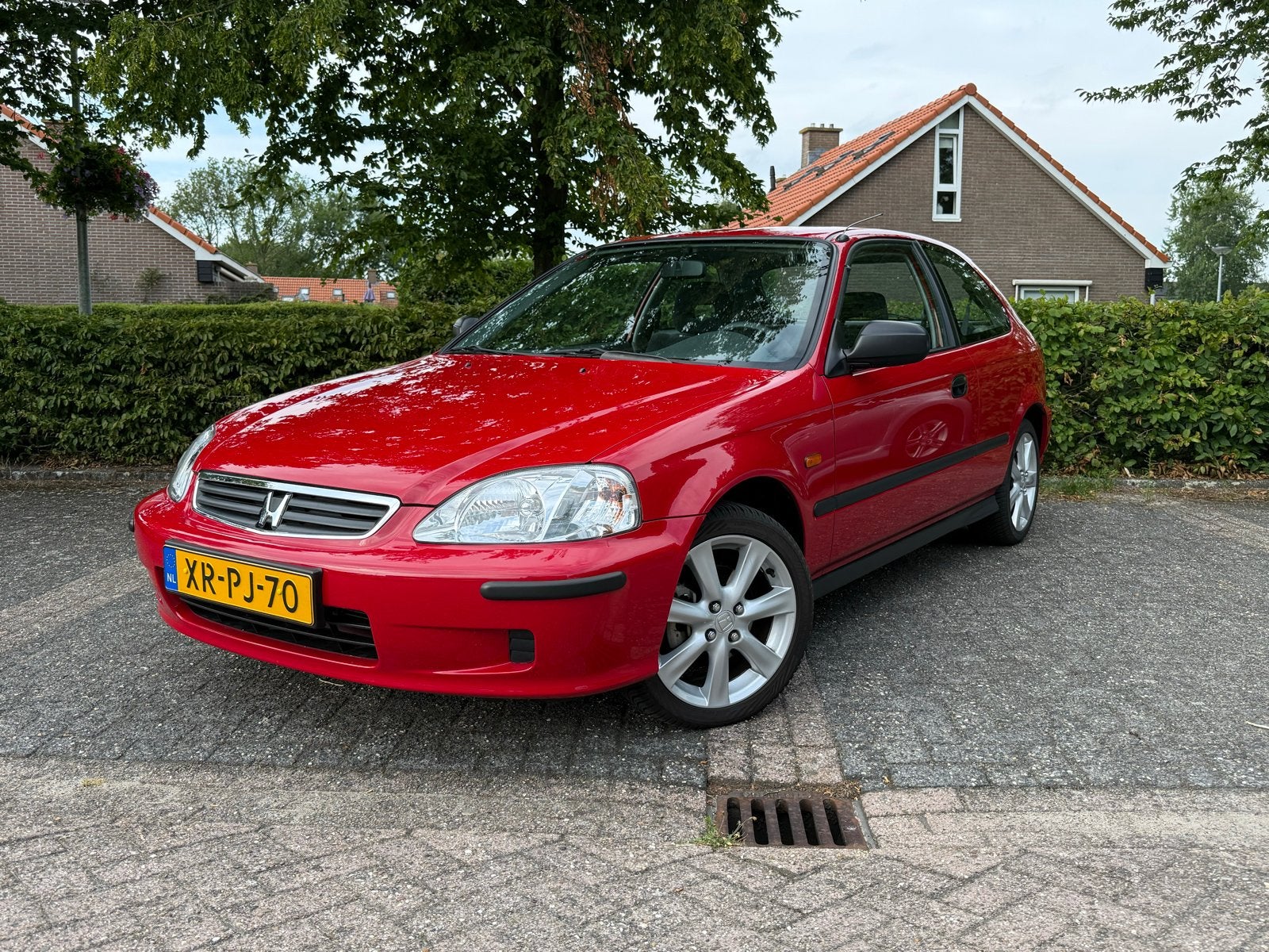 Honda Civic 1.4I  | 15.000 km| nl auto | dealer oh, Auto's, 31 €/maand, 4 cilinders, Origineel Nederlands, Particulier