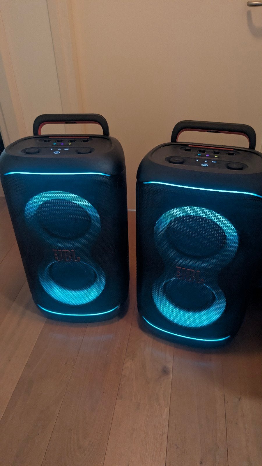 JBL 520 SET, OPZOEK NAAR 2 JBL ULTIMATE