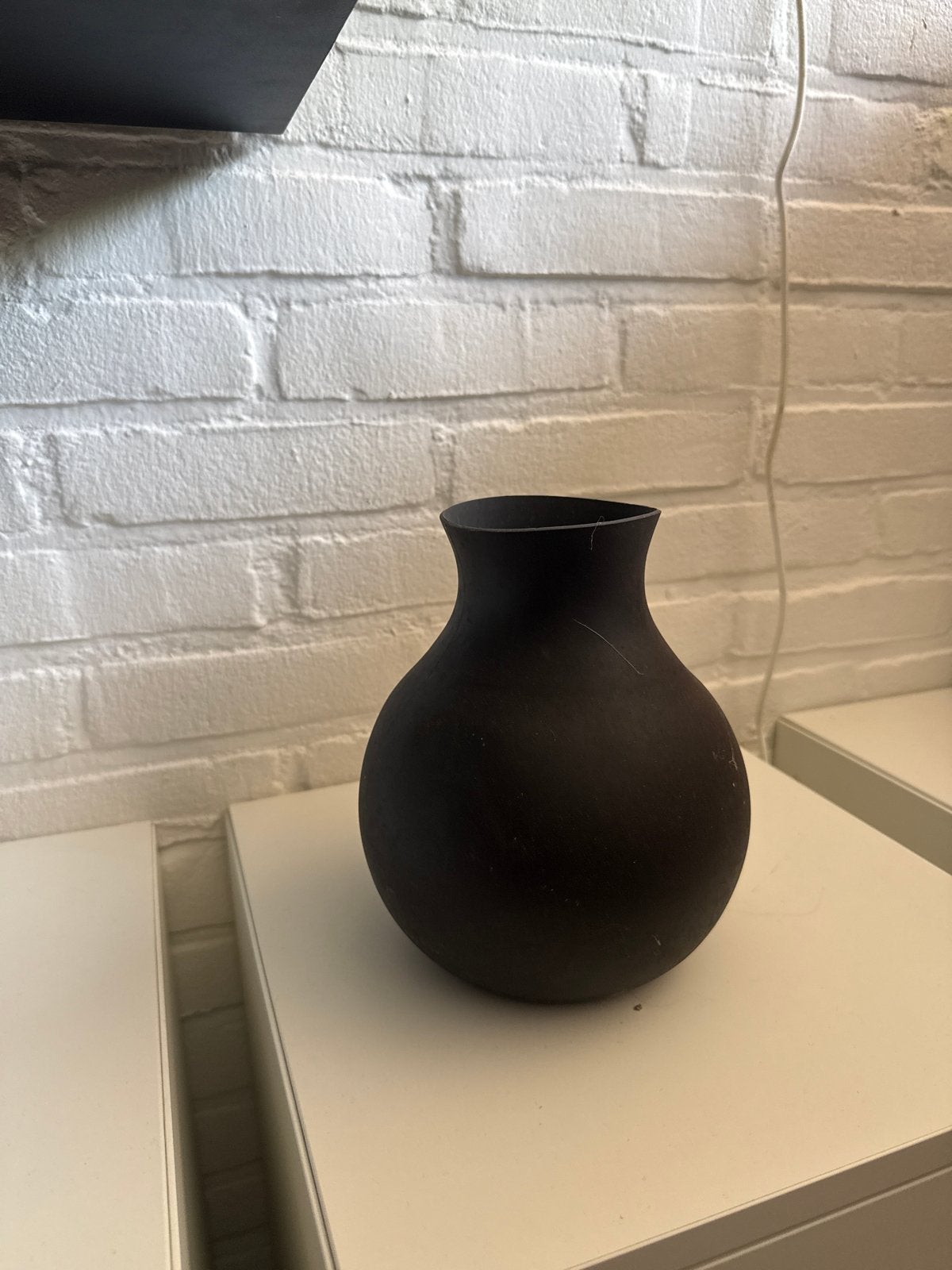 Menu Soft Vase zwart – Henriette Melchiorsen designvaas, Ophalen of Verzenden