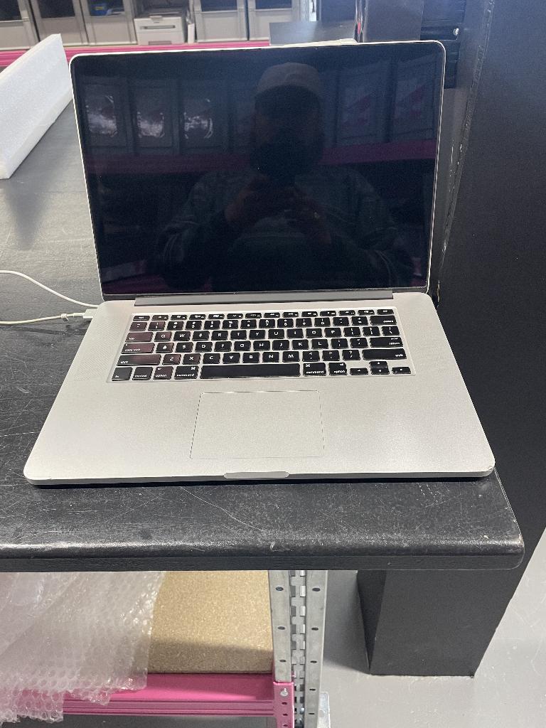 MacBook Pro Retina 15", Computers en Software, Apple Macbooks, MacBook Pro, 1 TB of meer, Gebruikt, 2 tot 3 Ghz