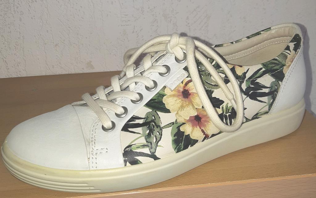 ECCO leren lente/zomer sneakers. Zgan. Maat 38., Kleding | Dames, Schoenen, Ophalen, Ecco, Wit, Sneakers of Gympen
