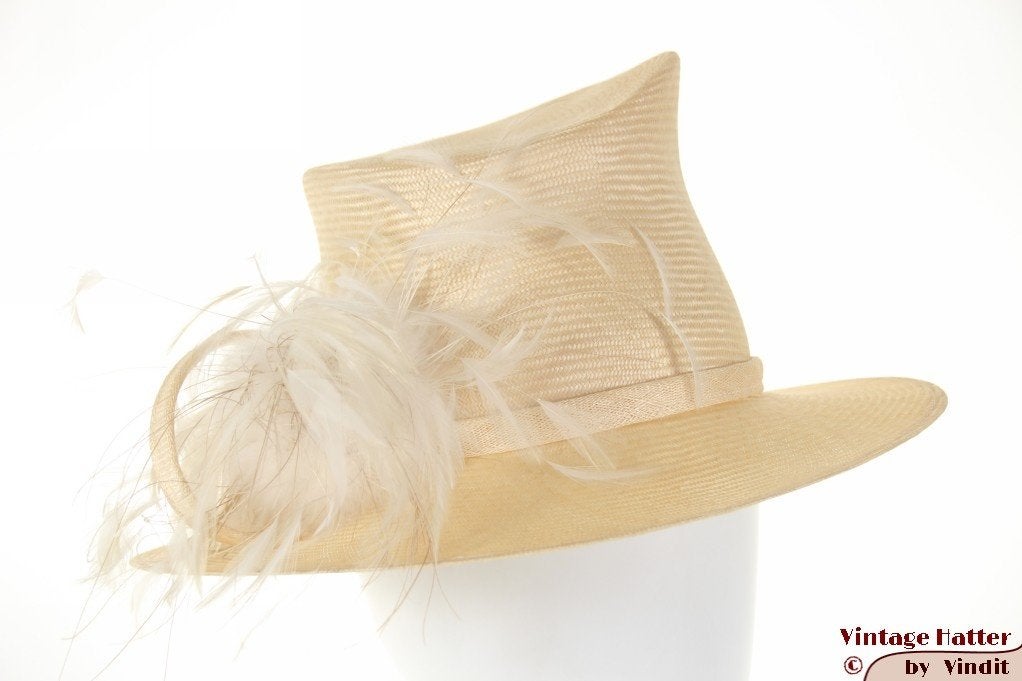Dameshoed Whiteley ivoor Parisisal met veren 57 nieuw, Kleding | Dames, Hoeden en Petten, 56 of 57 cm (M, 7 of 7⅛ inch), Hoed