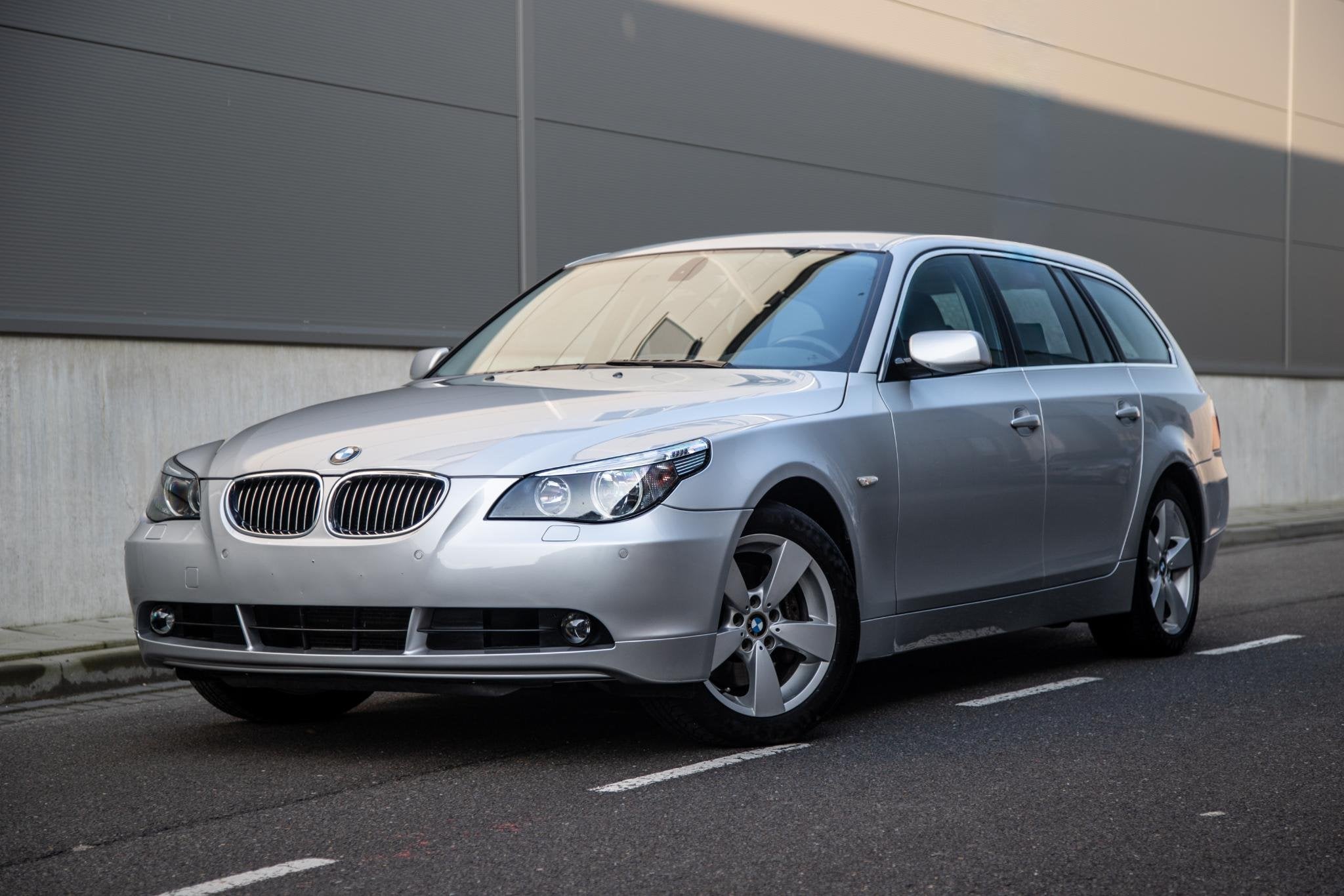 BMW 5-serie Touring 525xi | 165.000KM | 1e Eig | Top Conditi, Automaat, Stof, Gebruikt, 218 pk