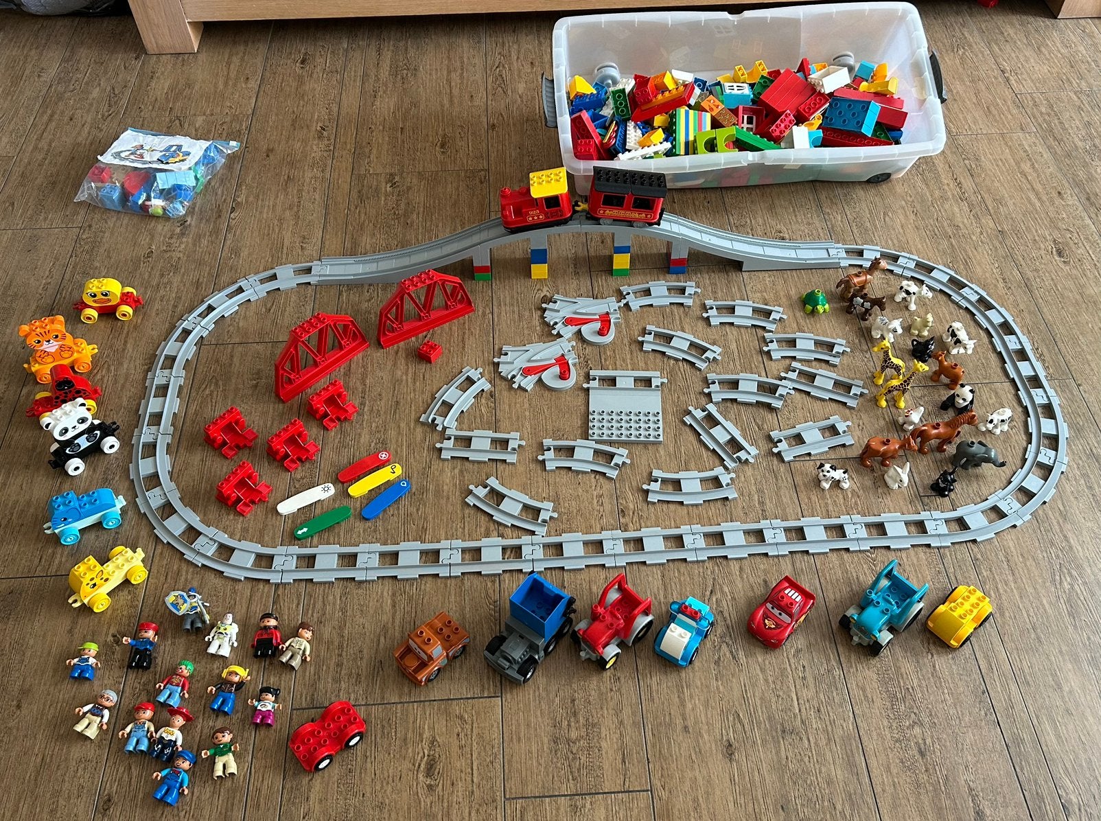Grote set Lego Duplo met zelfrijdende trein, Ophalen, Zo goed als nieuw